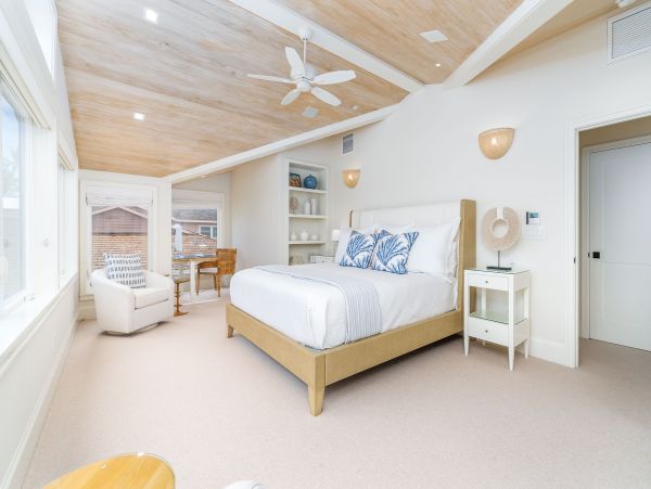Charming Lahaina Oceanfront Vacation Town Home