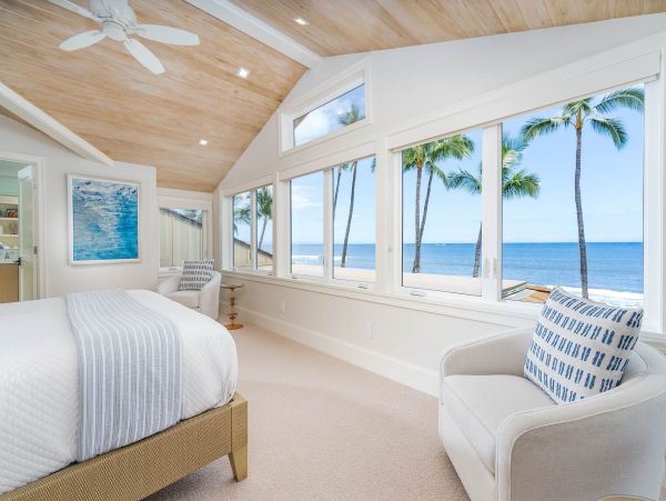 Charming Lahaina Oceanfront Vacation Town Home