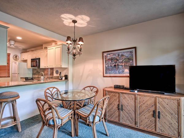 Cozy 2 bedroom in Lahaina