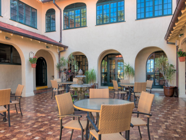One bedroom ocean front townhome with spectacular view