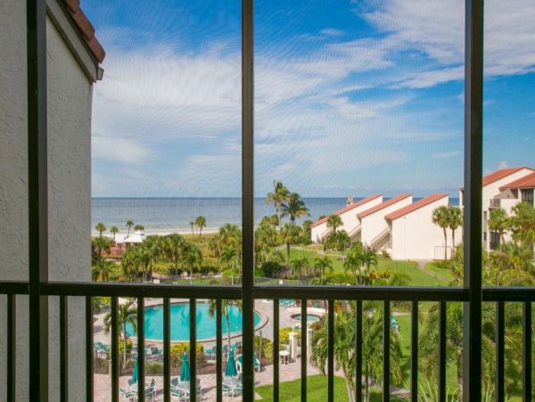 Siesta Key Beach Vacation Condo Gulf Views Communal Pool