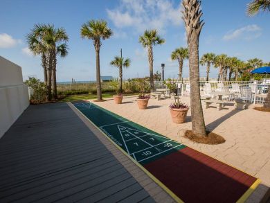Destin Vacation Beach Condo Sleeps Eight Guests - Gulf Views