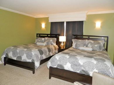 Guest bedroom with queen beds