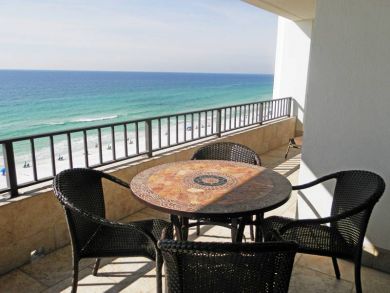 Balcony with table set