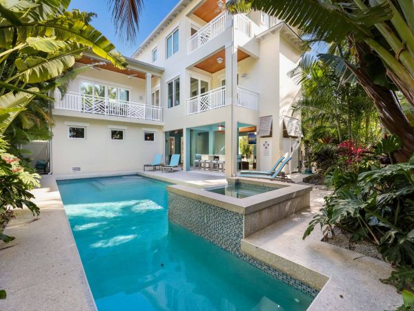 North End Anna Maria 5 Bedroom Short Walk To The Beach
