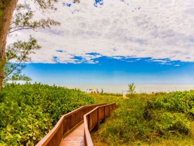 Gulf front vacation condo in Sanibel Island, Florida