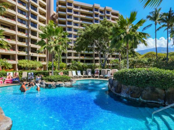 Lahaina Vacation Rental with Two Bedrooms