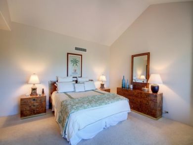 Master bedroom with king bed Master bedroom with king bed