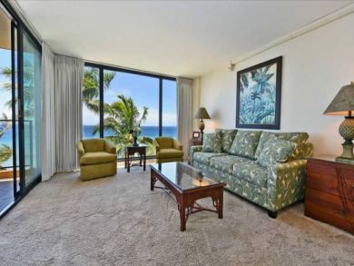 Lahaina Luxury Vacation Rental Condo One Bedroom Sleeps Four