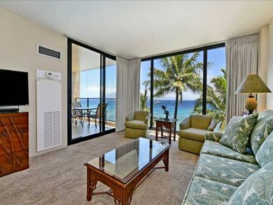 Lahaina Luxury Vacation Rental Condo One Bedroom Sleeps Four