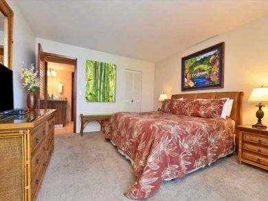 Lahaina Luxury Vacation Rental Condo One Bedroom Sleeps Four