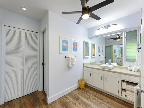 Kaanapali Vacation Rentals Short Walk to Beach.