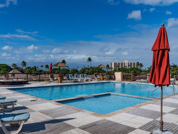 Kaanapali Vacation Rentals Short Walk to Beach.