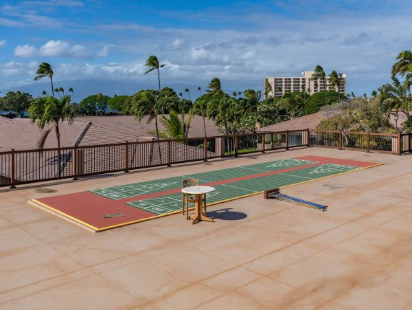 Kaanapali Vacation Rentals Short Walk to Beach.