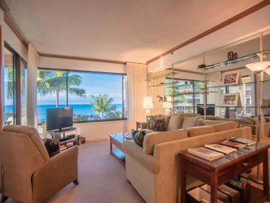 A stunner of a Lahaina Rental Pacific Ocean Views Pool A stunner of a Lahaina Rental Pacific Ocean Views Pool