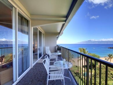 Balcony with outdoor furniture