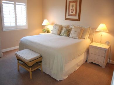 Master bedroom king bed Master bedroom king bed