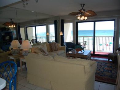 Panoramic gulf views from living area Panoramic gulf views from living area