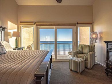Beachfront Two Bedroom in Destin!