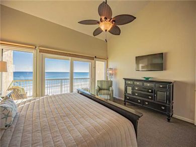 Beachfront Two Bedroom in Destin!