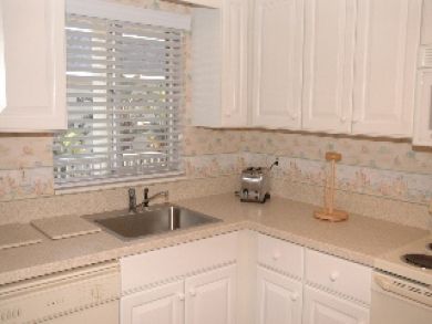 Fully equipped kitchen Fully equipped kitchen