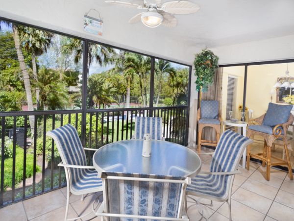 Three Bedroom Sanibel Island Vacation Condo at the Beach