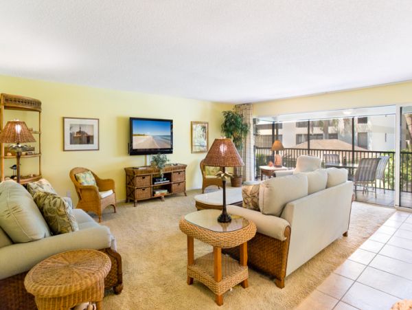 Three Bedroom Sanibel Island Vacation Condo at the Beach