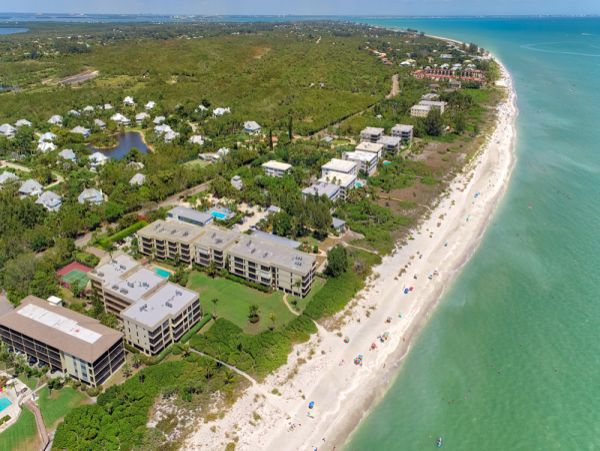 Three Bedroom Sanibel Island Vacation Condo at the Beach