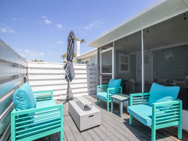 Bradenton Beach Vacation Rental Value Priced! Three Bedroom Cottage