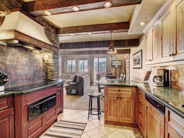 Breckenridge Luxury 6 Bedroom Penthouse Ski In Ski Out