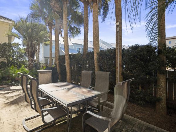 Santa Rosa Beach Luxury Home Sleeps 16  Short Walk to Beach