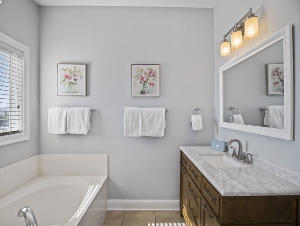Santa Rosa Beach Luxury Home Sleeps 16  Short Walk to Beach