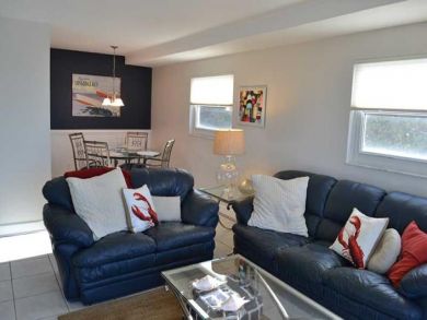 Longboat Key Gulf Front 2 Bedroom Condo Pool Sleeps 4