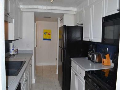 Longboat Key Gulf Front 2 Bedroom Condo Pool Sleeps 4
