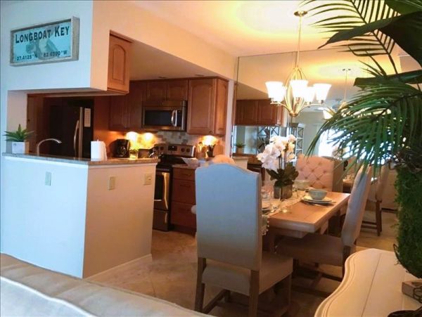 Longboat Key Vacation Condo Two Bedroom On Beach