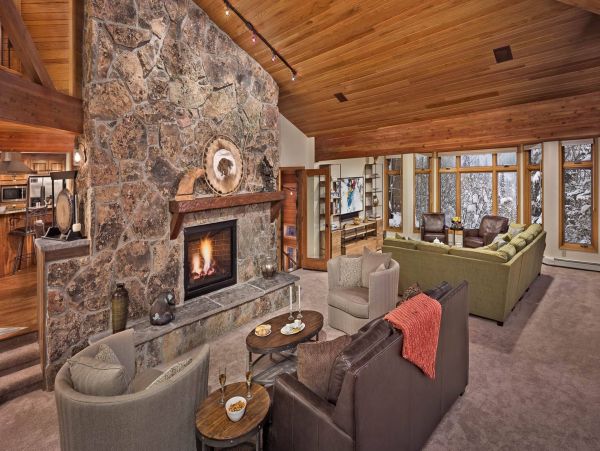 Ski In Ski Out Luxury Rental in Steamboat Springs