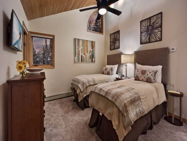 Ski In Ski Out Luxury Rental in Steamboat Springs