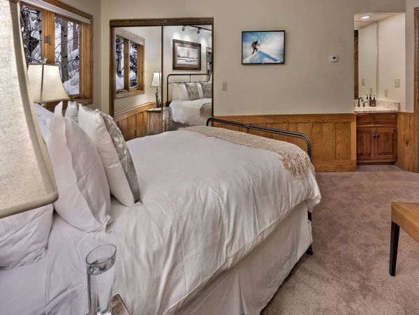 Ski In Ski Out Luxury Rental in Steamboat Springs
