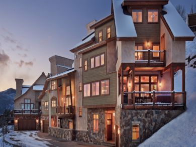 Deluxe rental for skiing with mountain view