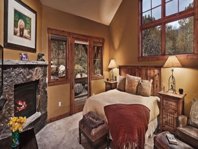Master bedroom with king bed