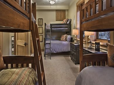 Three sets of bunk beds in bedroom 3