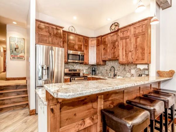 Three Bedroom Vacation Condo in Avon Sleeps Nine Guests