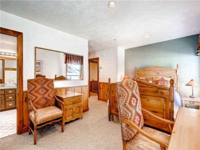 Ski in Vacation Mountain Home in Alta - Indoor Hot Tub -Sleeps 18