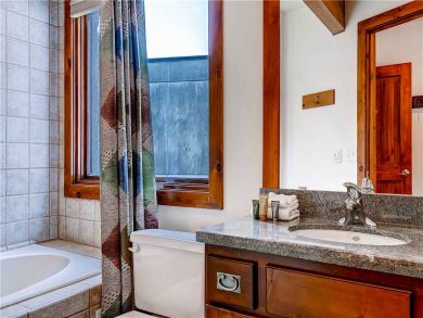 Ski in Vacation Mountain Home in Alta - Indoor Hot Tub -Sleeps 18