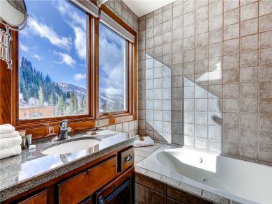 Ski in Vacation Mountain Home in Alta - Indoor Hot Tub -Sleeps 18