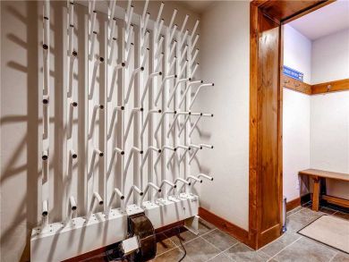 Ski in Vacation Mountain Home in Alta - Indoor Hot Tub -Sleeps 18