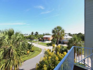 Anna Maria Bay & Gulf Views Vacation Pool Home