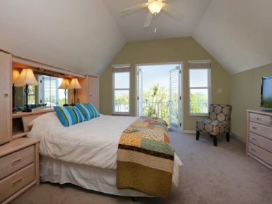 Anna Maria Bay & Gulf Views Vacation Pool Home