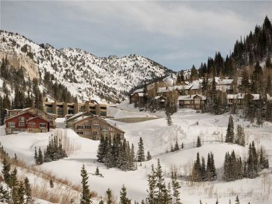 Snowbird Three Bedroom Vacation Rental Sleeps Eight Guests