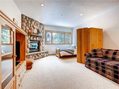 Deluxe Rental Home in Alta Utah - Ski in Ski Out - Sleeps 16